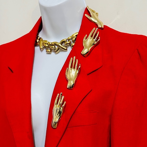 Versatile Wear Gold Woman’s Hand Brooch Unisex - Picture 7 of 10